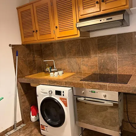 Le Coquet T2 15 Rue De La Fraternite 93700 Rdc *