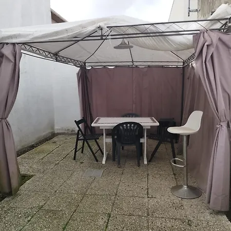 Le Coquet T2 15 Rue De La Fraternite 93700 Rdc Drancy
